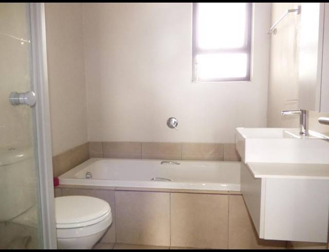 2 BEDROOM PROPERTY TO RENT IN BROADACRES